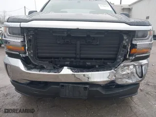 2017 Chevrolet Silverado 1500 LT with VIN 1GCVKREH9HZ170691, listed as a IAAI auction lot 41196713 with 111,189 mi miles. Bid and sale history available at carsss.com. Image 6.