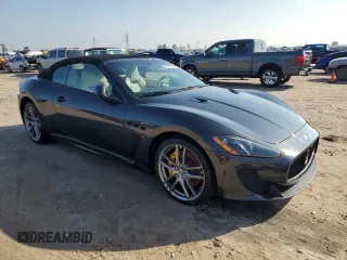 2017 Maserati GranTurismo Convertible Sport with VIN ZAM45VMA1H0227031, listed as a Copart auction lot 87000564 with 3,911 mi miles and Salvage Title. Bid and sale history available at carsss.com. Image 4.
