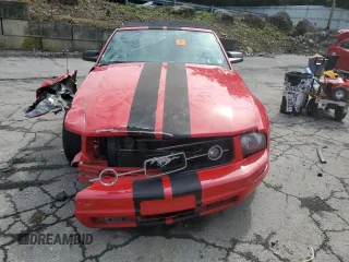 2007 Ford Mustang Deluxe with VIN 1ZVFT84N675331505, listed as a Copart auction lot 63427135 with 188,628 mi miles and Salvage title. Bid and sale history available at DreamBid. Image 5.