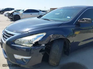 2015 Nissan Altima 2.5 S with VIN 1N4AL3AP1FC290299, listed as a IAAI auction lot 42049687 with 125,864 mi miles. Bid and sale history available at carsss.com. Image 6.
