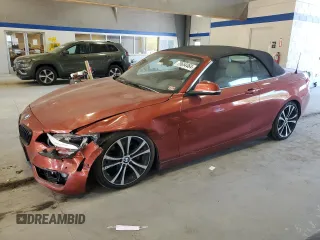 2020 BMW 2 Series 230i xDrive with VIN WBA2K1C09L7E19061, listed as a Copart auction lot 75654464 with 35,785 mi miles and Salvage Title. Bid and sale history available at carsss.com. Image 1.