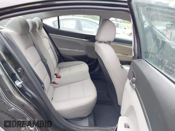 2020 Hyundai Elantra SE z VIN 5NPD74LF2LH510135, wystawiony jako IAAI lot #42265069 z przebiegiem 38 216 mil mil oraz . Historia ofert i sprzedaży dostępna na DreamBid. Obrazek 8.