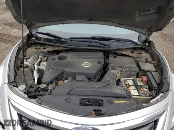2014 Nissan Altima 2.5 S with VIN 1N4AL3AP8EN261353, listed as a Copart auction lot 85388544 with 176,658 mi miles and Clean Title. Bid and sale history available at carsss.com. Image 11.