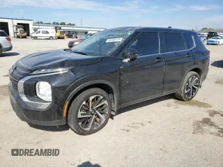 2022 Mitsubishi Outlander ES z VIN JA4J3TA82NZ052826, wystawiony jako Copart lot #46450115 z przebiegiem 93 494 mil mil oraz Szkoda całkowita • Salvage title. Historia ofert i sprzedaży dostępna na DreamBid. Obrazek 1.