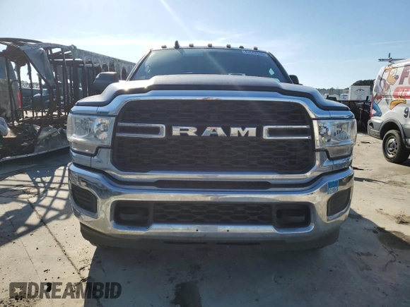 2021 Ram 3500 Tradesman with VIN 3C63RRGL1MG567270, listed as a Copart auction lot 43594535 with 0 mi miles and Clean Title. Bid and sale history available at carsss.com. Image 5.