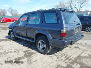 1998 Infiniti QX4 with VIN JNRAR05Y0WW027570, listed as a IAAI auction lot 41882870 with 147,639 mi miles and . Bid and sale history available at DreamBid. Image 3.