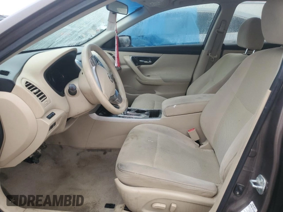 2014 Nissan Altima 2.5 S with VIN 1N4AL3AP2EC163852, listed as a Copart auction lot 43538135 with 114,800 mi miles and Clean Title. Bid and sale history available at carsss.com. Image 7.