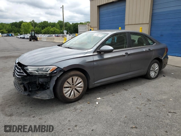 2019 Volkswagen Jetta S с VIN 3VWC57BU4KM121991, выставлен на аукционе Copart как лот 58519085 с пробегом 73 552 миль миль и На запчасти • Non repairable. История ставок и продаж доступна на DreamBid. Изображение 1.