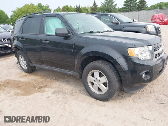 2012 Ford Escape XLT z VIN 1FMCU0DG3CKB39813, wystawiony jako IAAI lot #42378765 z przebiegiem 91 714 mil mil oraz . Historia ofert i sprzedaży dostępna na DreamBid. Obrazek 1.