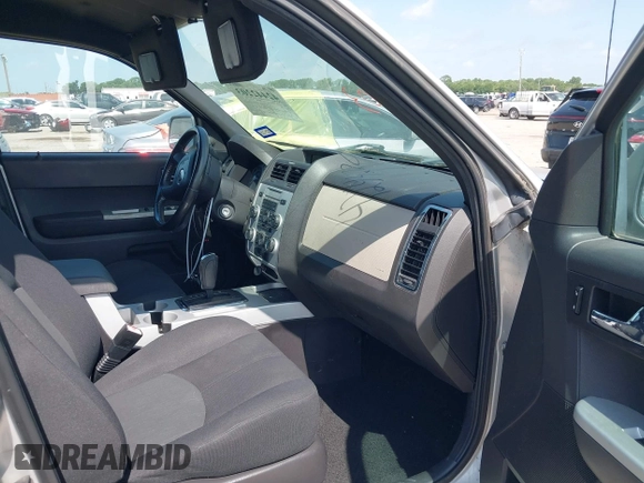 2008 Mercury Mariner with VIN 4M2CU81Z28KJ05193, listed as a IAAI auction lot 42442203 with 159,897 mi miles and . Bid and sale history available at DreamBid. Image 5.