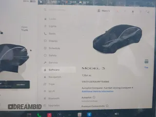 2024 Tesla Model 3 z VIN 5YJ3E1EAXRF754866, wystawiony jako IAAI lot #42082242 z przebiegiem 7 754 mil mil oraz . Historia ofert i sprzedaży dostępna na DreamBid. Obrazek 7.