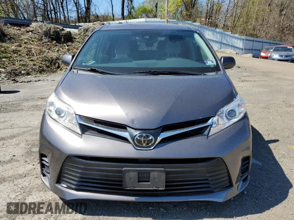 2019 Toyota Sienna LE Auto Access Seat with VIN 5TDKZ3DC5KS008521, listed as a Copart auction lot 53512695 with 147,488 mi miles and Salvage title. Bid and sale history available at DreamBid. Image 5.