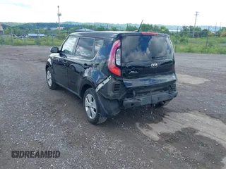 2014 Kia Soul with VIN KNDJN2A21E7743461, listed as a IAAI auction lot 39578941 with 35,724 mi miles. Bid and sale history available at carsss.com. Image 3.