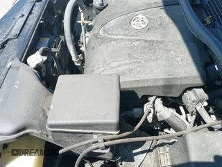 2019 Toyota Sienna LE Auto Access Seat z VIN 5TDKZ3DC0KS973786, wystawiony jako IAAI lot #42640076 z przebiegiem 45 470 mil mil oraz . Historia ofert i sprzedaży dostępna na DreamBid. Obrazek 20.