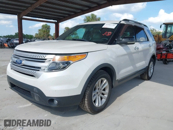 2011 Ford Explorer XLT with VIN 1FMHK7D83BGA41444, listed as a IAAI auction lot 41965742 with 101,633 mi miles and . Bid and sale history available at DreamBid. Image 2.
