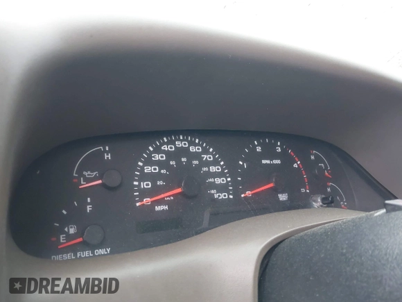 2000 Ford F-250 XL with VIN 1FTNX21F8YEA17319, listed as a IAAI auction lot 41987756 with Not provided miles and . Bid and sale history available at DreamBid. Image 16.