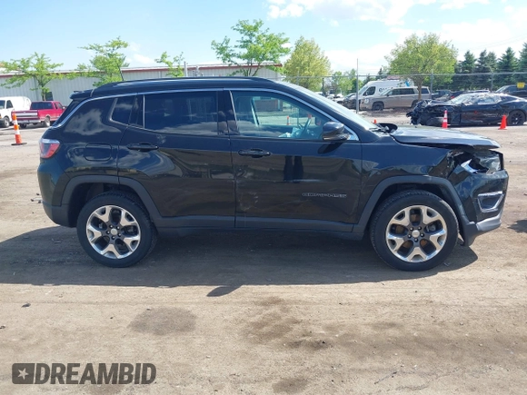 2019 Jeep Compass Limited z VIN 3C4NJDCB6KT673338, wystawiony jako IAAI lot #42264426 z przebiegiem 92 851 mil mil oraz . Historia ofert i sprzedaży dostępna na DreamBid. Obrazek 13.