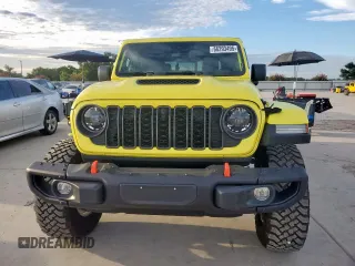 2024 Jeep Gladiator Mojave with VIN 1C6JJTEG8RL104585, listed as a Copart auction lot 66293495 with 7,528 mi miles and Salvage title. Bid and sale history available at DreamBid. Image 5.