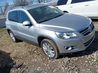 2011 Volkswagen Tiguan SE with VIN WVGBV7AX9BW509353, listed as a IAAI auction lot 41645315 with 112,283 mi miles and . Bid and sale history available at DreamBid. Image 1.