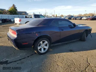 2014 Dodge Challenger SXT with VIN 2C3CDYAG2EH195876, listed as a Copart auction lot 47106235 with 0 mi miles and Salvage Title. Bid and sale history available at carsss.com. Image 3.