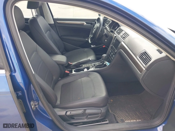 2016 Volkswagen Passat 1.8T SE w/Technology with VIN 1VWBS7A36GC037208, listed as a IAAI auction lot 41461379 with 22,375 mi miles. Bid and sale history available at carsss.com. Image 5.