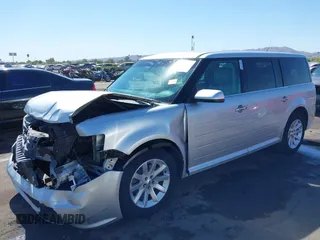 2011 Ford Flex SEL z VIN 2FMGK5CC6BBD33666, wystawiony jako IAAI lot #42237123 z przebiegiem 205 239 mil mil oraz . Historia ofert i sprzedaży dostępna na DreamBid. Obrazek 18.