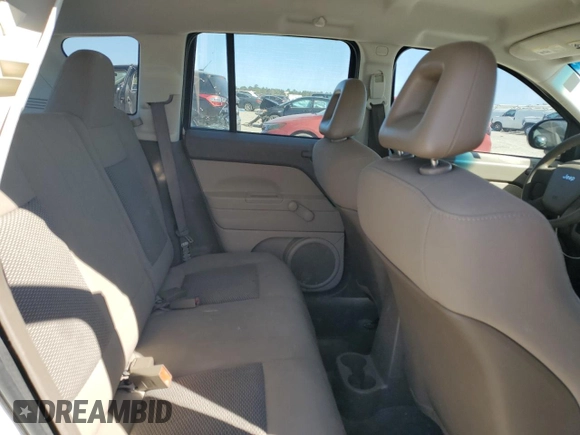 2007 Jeep Compass Sport with VIN 1J8FF47W07D120709, listed as a Copart auction lot 49653095 with 172,538 mi miles and Salvage Title. Bid and sale history available at carsss.com. Image 11.
