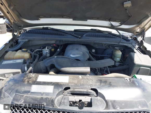 2002 Chevrolet Avalanche z VIN 3GNEC13T62G131044, wystawiony jako IAAI lot #42304494 z przebiegiem 378 090 mil mil oraz . Historia ofert i sprzedaży dostępna na DreamBid. Obrazek 10.