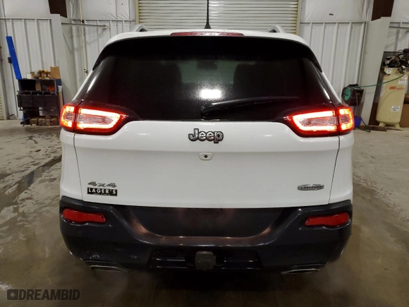 2016 Jeep Cherokee Altitude with VIN 1C4PJMCS3GW205254, listed as a Copart auction lot 43279015 with 98,350 mi miles and Salvage Title. Bid and sale history available at carsss.com. Image 6.