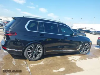 2025 BMW X7 xDrive40i with VIN 5UX23EM01S9X70776, listed as a IAAI auction lot 41653829 with 3,005 mi miles. Bid and sale history available at carsss.com. Image 13.