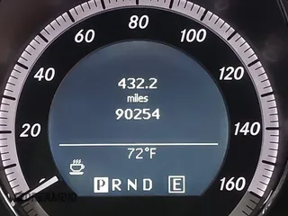 2011 Mercedes-Benz E-Class E 550 with VIN WDDKJ7CB1BF085612, listed as a IAAI auction lot 41925770 with 90,254 mi miles. Bid and sale history available at carsss.com. Image 16.