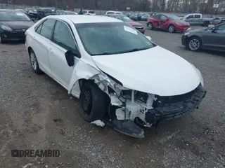 2015 Toyota Camry XLE with VIN 4T4BF1FK0FR479688, listed as a IAAI auction lot 41717801 with 131,365 mi miles. Bid and sale history available at carsss.com. Image 1.