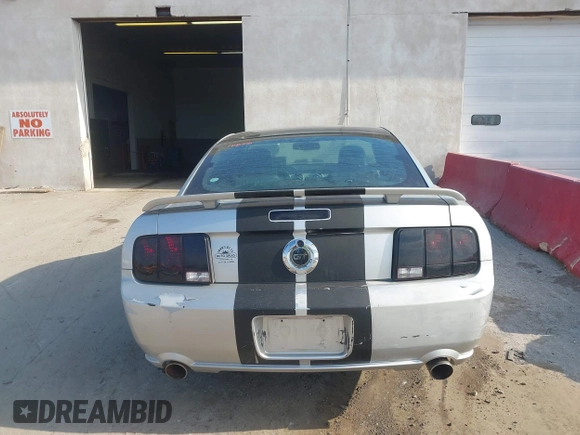 2009 Ford Mustang GT with VIN 1ZVHT82H795128079, listed as a IAAI auction lot 41727791 with 131,495 mi miles and . Bid and sale history available at DreamBid. Image 16.