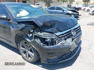 2019 Volkswagen Jetta S z VIN 3VWC57BU1KM116991, wystawiony jako IAAI lot #42377777 z przebiegiem 70 910 mil mil oraz . Historia ofert i sprzedaży dostępna na DreamBid. Obrazek 6.