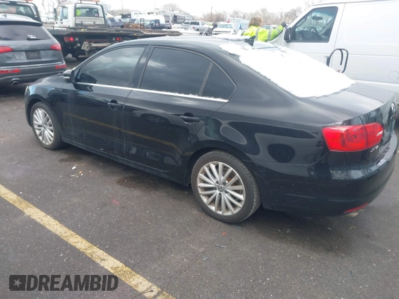 2014 Volkswagen Jetta TDI w/Premium with VIN 3VWLL7AJ3EM276789, listed as a IAAI auction lot 41805737 with 160,500 mi miles and . Bid and sale history available at DreamBid. Image 3.