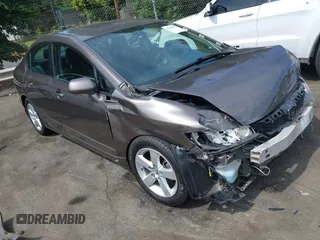 2010 Honda Civic LX-S z VIN 2HGFA1F60AH544781, wystawiony jako IAAI lot #42303801 z przebiegiem 168 544 mil mil oraz . Historia ofert i sprzedaży dostępna na DreamBid. Obrazek 1.