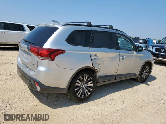 2020 Mitsubishi Outlander SE with VIN JA4AD3A31LJ000942, listed as a Copart auction lot 60103285 with 122,053 mi miles and Salvage title. Bid and sale history available at DreamBid. Image 3.