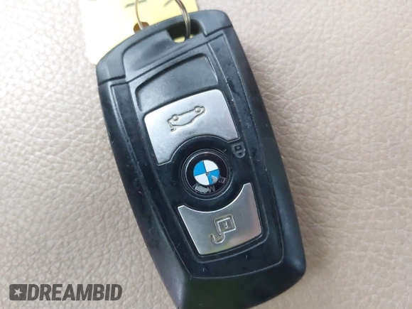 2013 BMW 3 Series 328i xDrive with VIN WBA3B3G50DNR81124, listed as a IAAI auction lot 41087933 with 133,660 mi miles and . Bid and sale history available at DreamBid. Image 11.