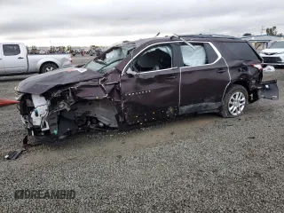 2020 Chevrolet Traverse LT Cloth with VIN 1GNERGKW1LJ288915, listed as a Copart auction lot 45138695 with 87,447 mi miles and Salvage Title. Bid and sale history available at carsss.com. Image 1.