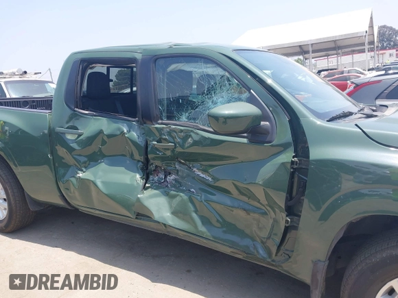 2024 Nissan Frontier SV with VIN 1N6ED1FJ5RN660774, listed as a IAAI auction lot 42450597 with 13,284 mi miles and . Bid and sale history available at DreamBid. Image 6.