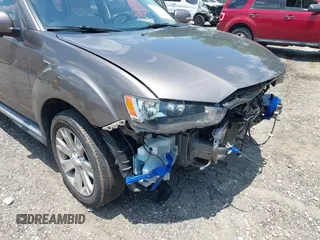2012 Mitsubishi Outlander SE with VIN JA4AS3AW5CU019766, listed as a IAAI auction lot 42563922 with 76,000 mi miles and . Bid and sale history available at DreamBid. Image 6.