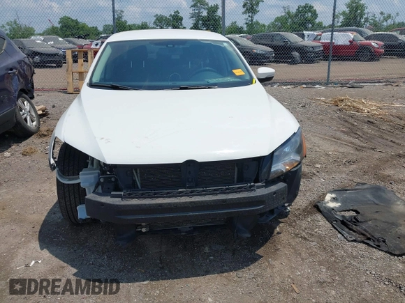 2015 Volkswagen Passat Wolfsburg Edition with VIN 1VWAT7A37FC112814, listed as a IAAI auction lot 42607166 with 123,429 mi miles and . Bid and sale history available at DreamBid. Image 13.