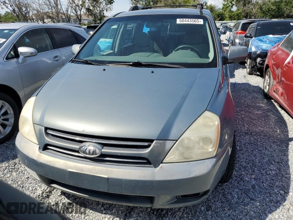 2007 Kia Sedona EX with VIN KNDMB233076166751, listed as a Copart auction lot 50443565 with 216,592 mi miles and Salvage Title. Bid and sale history available at carsss.com. Image 5.