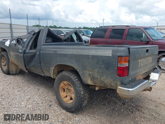 1994 Toyota Pickup DX with VIN 4TAVN13D9RZ233665, listed as a IAAI auction lot 42423426 with Not provided miles and . Bid and sale history available at DreamBid. Image 3.
