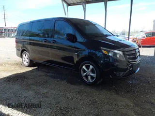 2018 Mercedes-Benz Metris Passenger with VIN WD4PG2EE6J3375214, listed as a IAAI auction lot 42078092 with 223,427 mi miles and . Bid and sale history available at DreamBid. Image 1.
