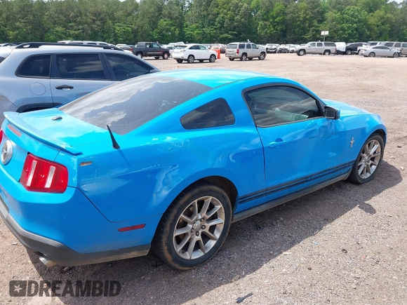 2010 Ford Mustang V6 with VIN 1ZVBP8AN0A5146767, listed as a IAAI auction lot 42121964 with 139,009 mi miles. Bid and sale history available at carsss.com. Image 6.