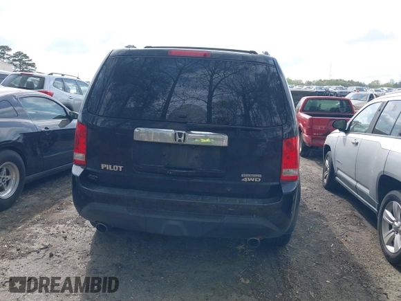 2012 Honda Pilot Touring with VIN 5FNYF4H92CB051260, listed as a IAAI auction lot 41906802 with 256,691 mi miles. Bid and sale history available at carsss.com. Image 16.
