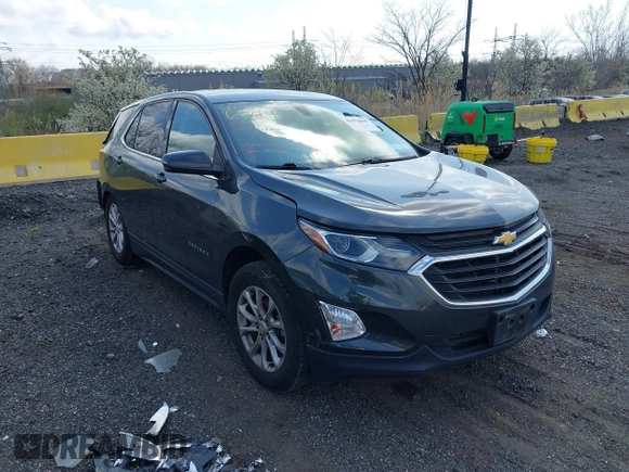 2018 Chevrolet Equinox LT with VIN 3GNAXJEV0JL102064, listed as a IAAI auction lot 41976644 with 61,541 mi miles. Bid and sale history available at carsss.com. Image 1.