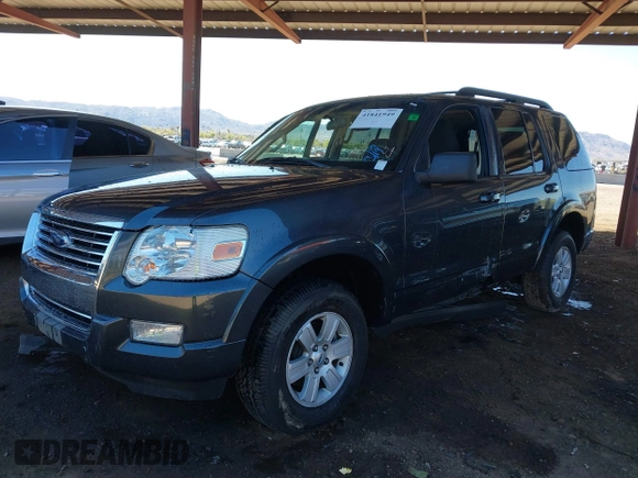 2010 Ford Explorer XLT with VIN 1FMEU6DE5AUA13383, listed as a IAAI auction lot 41841949 with 162,239 mi miles. Bid and sale history available at carsss.com. Image 17.