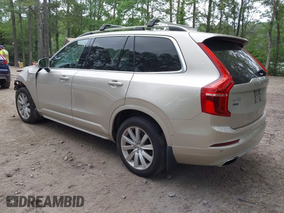 2016 Volvo XC90 T6 Momentum z VIN YV4A22PK9G1054528, wystawiony jako IAAI lot #42425643 z przebiegiem 130 138 mil mil oraz . Historia ofert i sprzedaży dostępna na DreamBid. Obrazek 3.